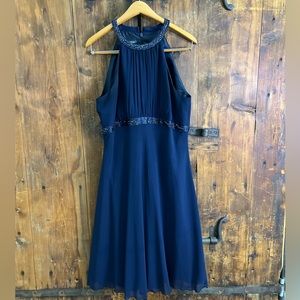 Jones Wear dress 14 navy halter top dress embellished